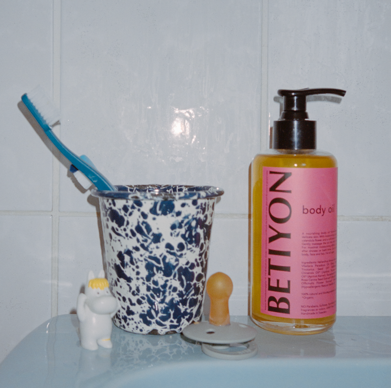 how to use organic baby oil